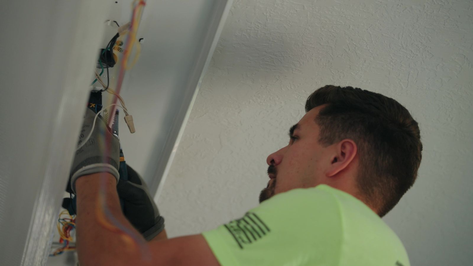 Fixture install, commercial interior — United Electric Service, Lebanon MO